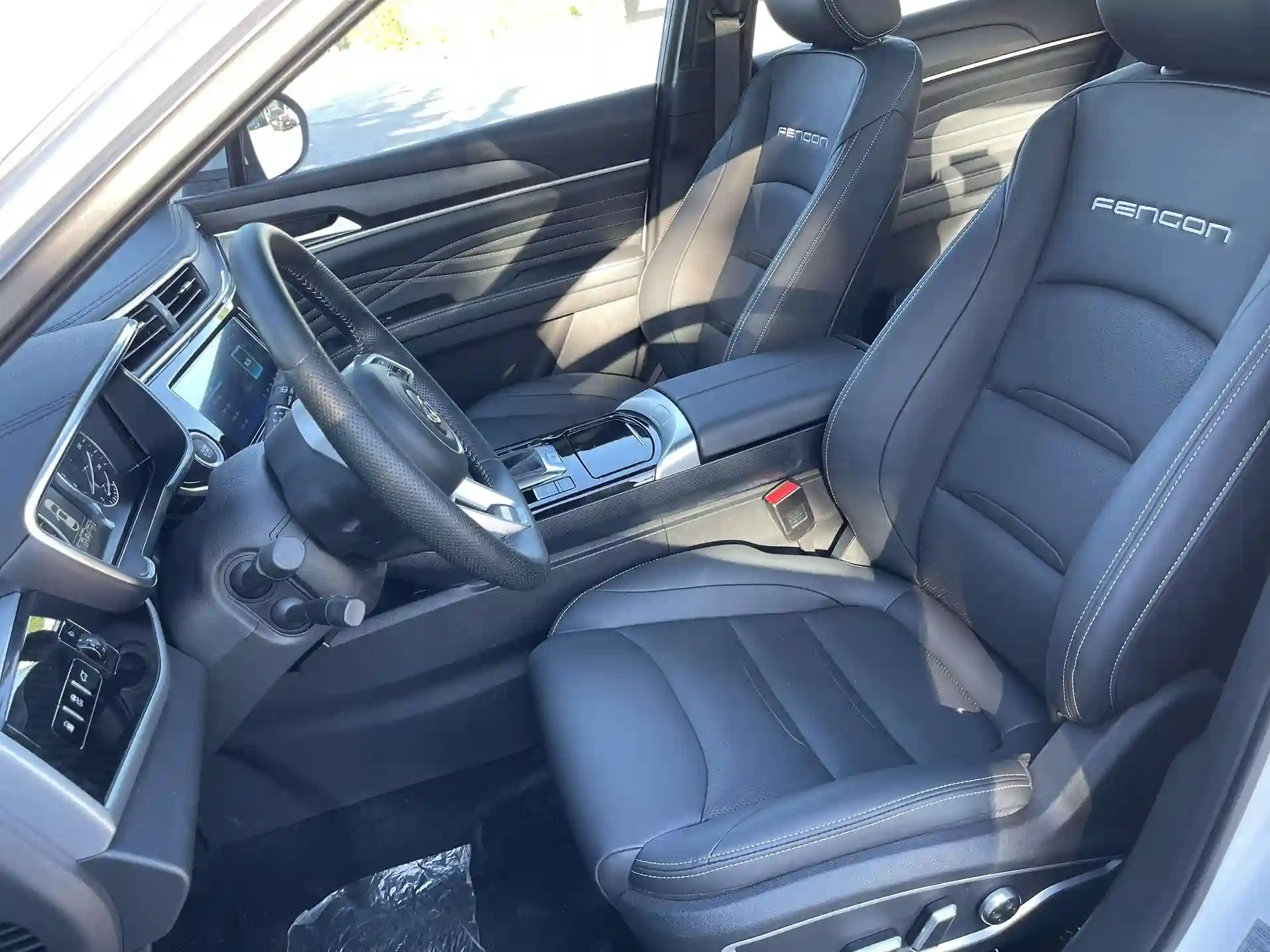 Dongfeng DFSK ix5 - Изображение №11