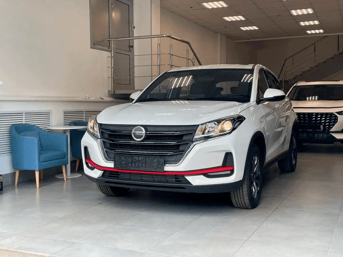 Автомобили Dongfeng DFSK 500 по сниженной цене